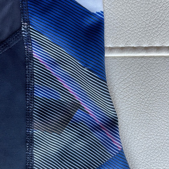 Capris - Picture 4 of 5